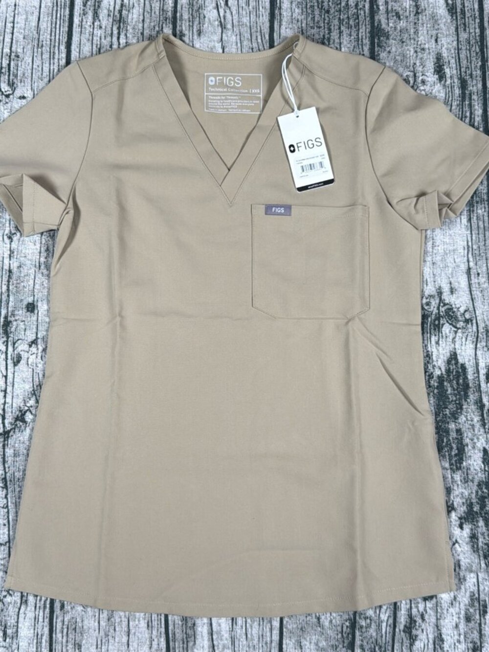 FIGS Catarina One-Pocket Scrub Top FW1000 XXS Khaki NWT